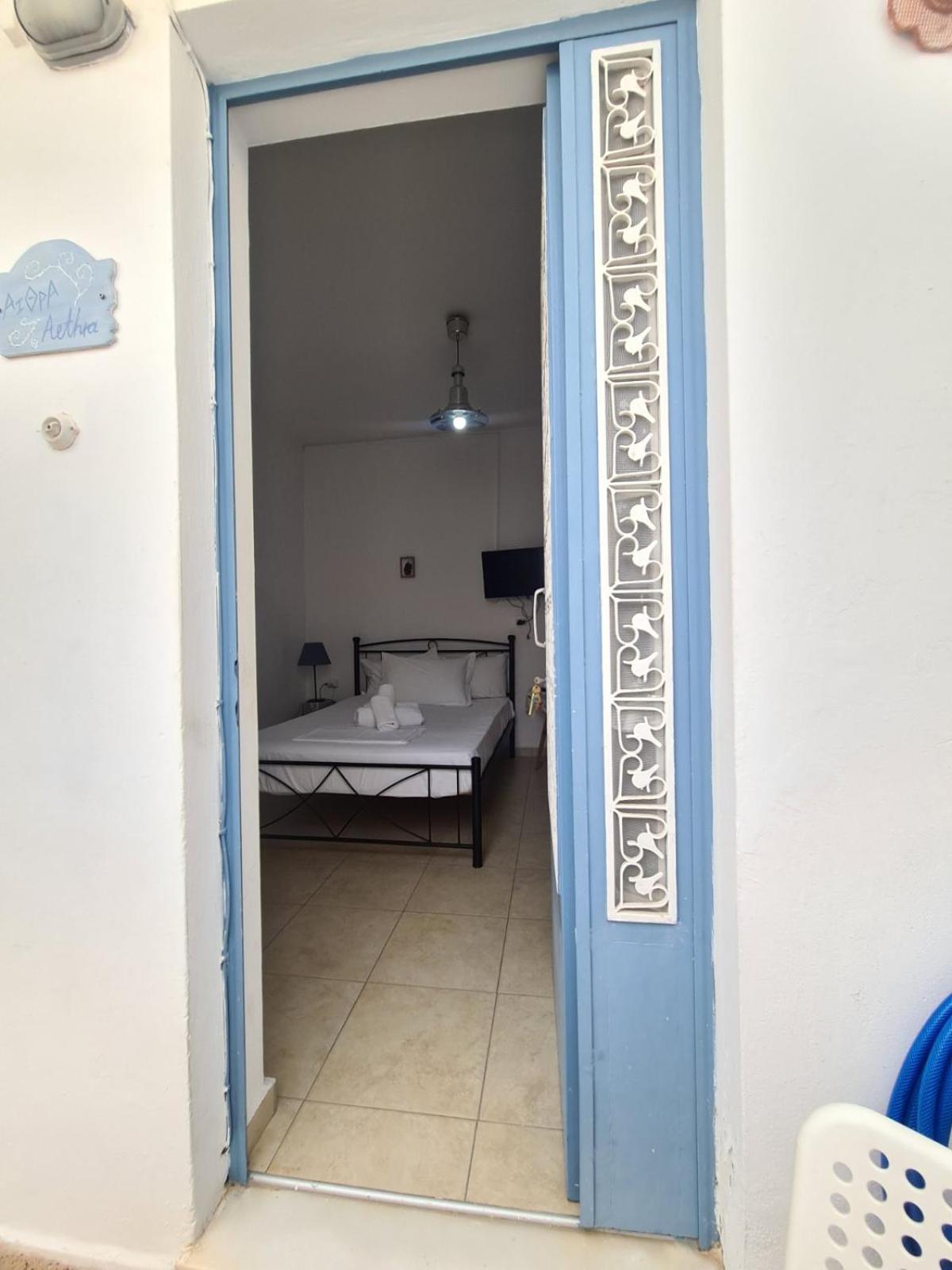 Aithra -Cosy Studio In Centre Of Poros Poros Town Luaran gambar